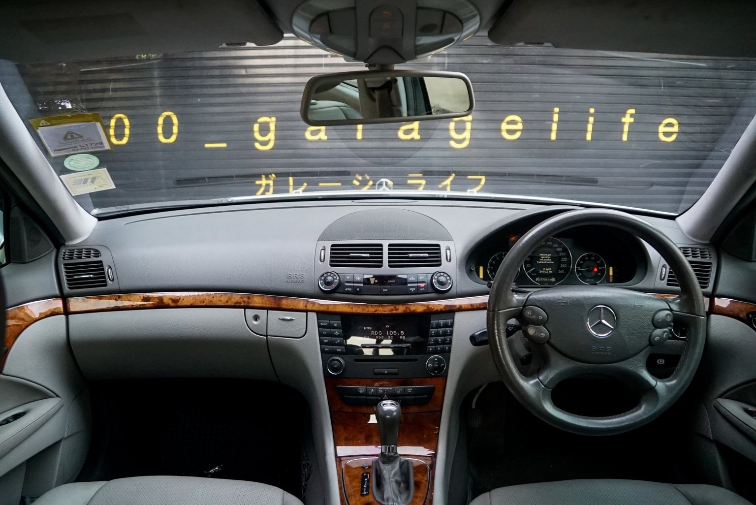 Mercedes-Benz E-Class W211 E200 ปี 2008 สีเงิน (รูปที่ 9)