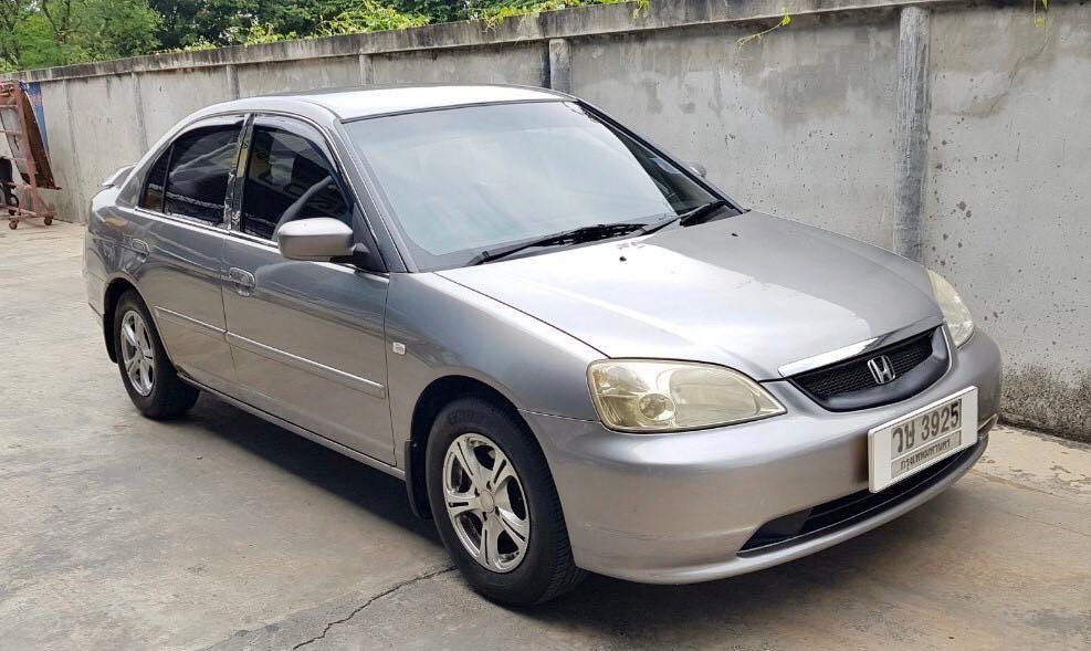 Honda Civic ES (Dimension) โฉมแรก ปี 2003 สีเทา