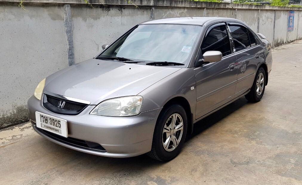 Honda Civic ES (Dimension) โฉมแรก ปี 2003 สีเทา