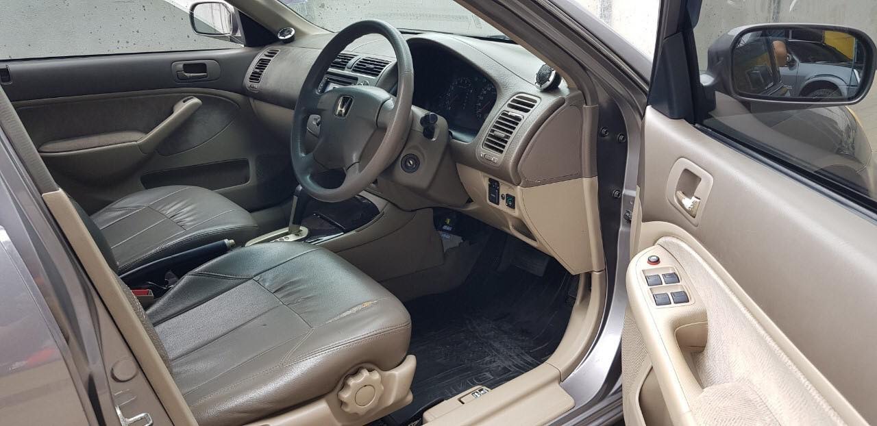 Honda Civic ES (Dimension) โฉมแรก ปี 2003 สีเทา (รูปที่ 12)
