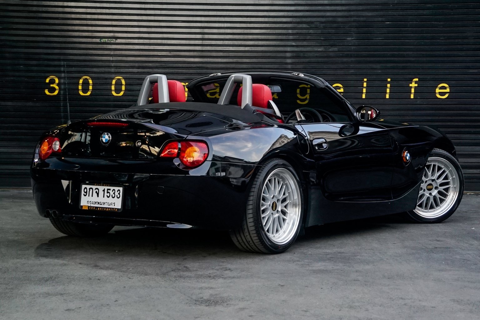 BMW Z4 ปี 2011 สีดำ (รูปที่ 2)