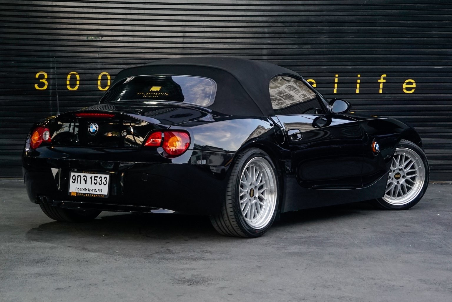 BMW Z4 ปี 2011 สีดำ (รูปที่ 6)
