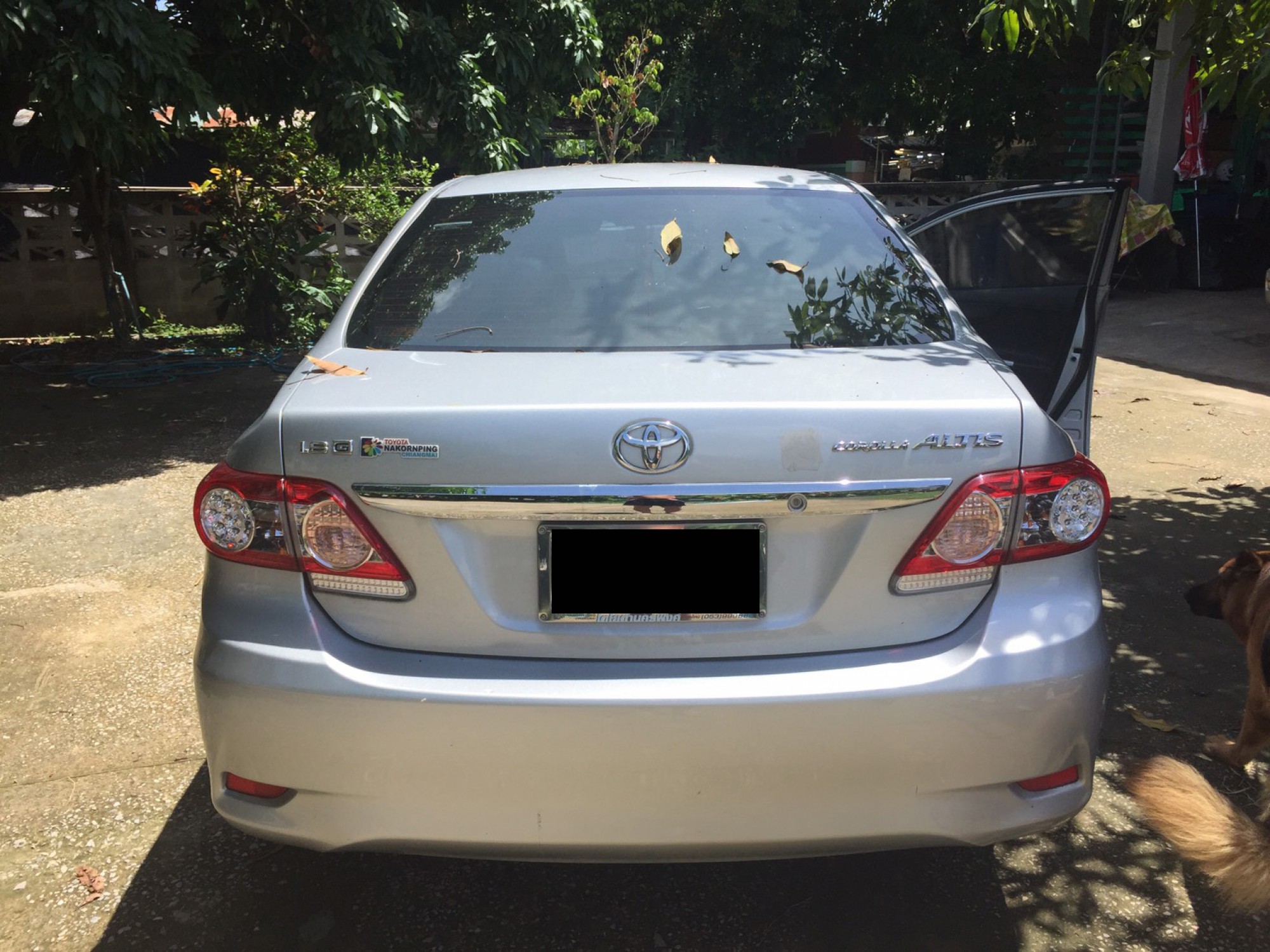 Toyota Corolla Altis ปี 2013 สีเงิน (รูปที่ 2)