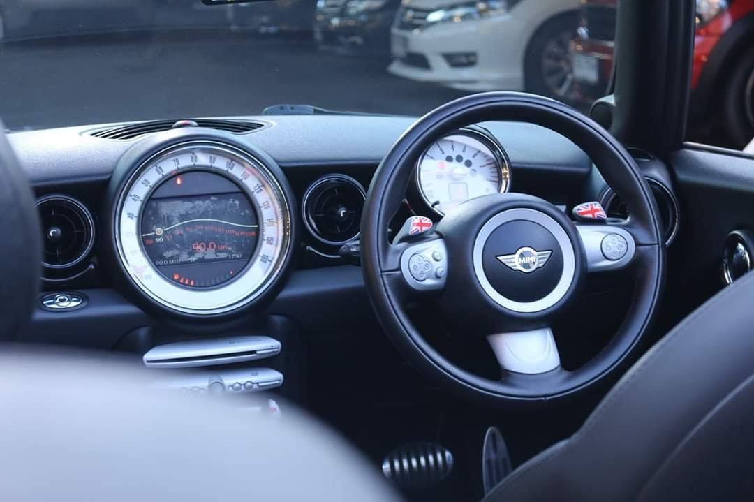 Mini Hatch (Cooper) Gen2 R57 (Convertible) ปี 2009 สีเหลือง (รูปที่ 9)