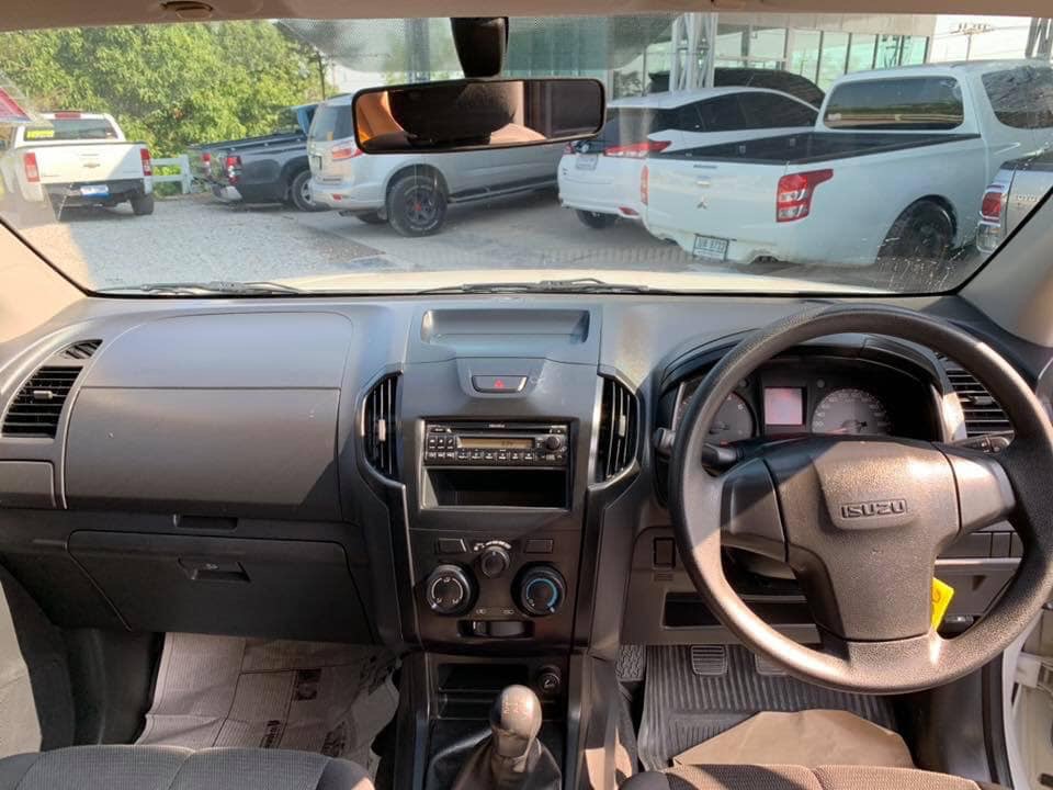 Isuzu D-Max Space Cab ปี 2012 สีขาว (รูปที่ 8)
