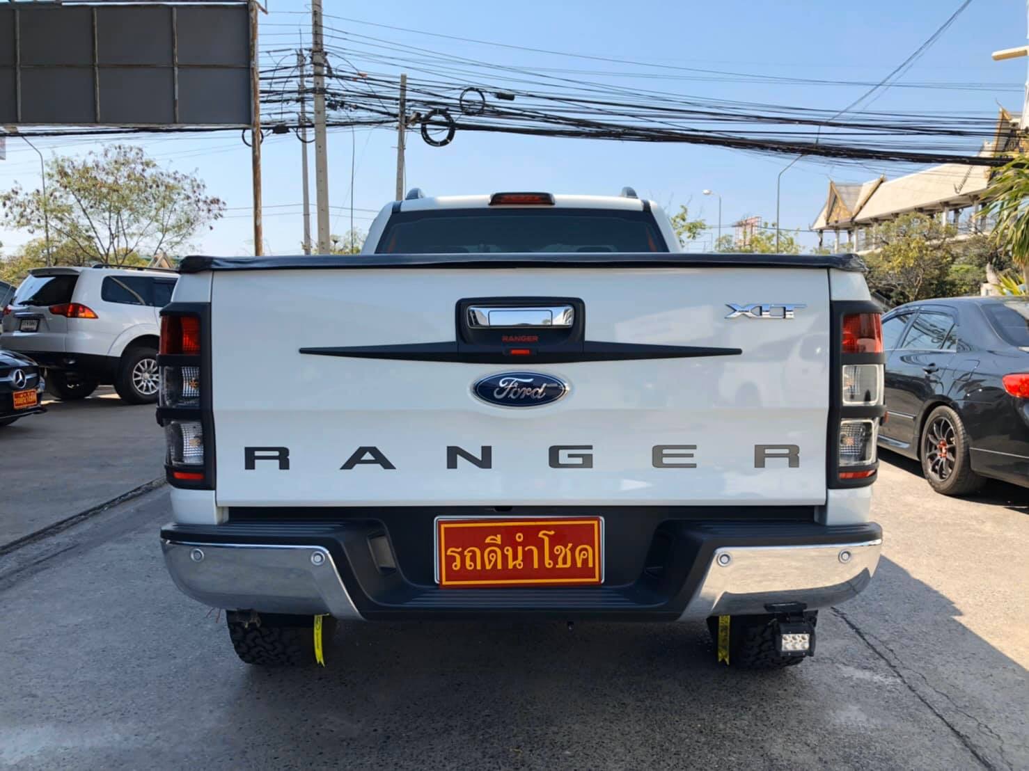 Ford Ranger Hi-Rider (Cab) ปี 2016 สีขาว (รูปที่ 6)