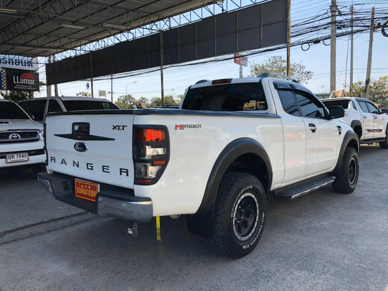 Ford Ranger Hi-Rider (Cab) ปี 2016 สีขาว (รูปที่ 7)