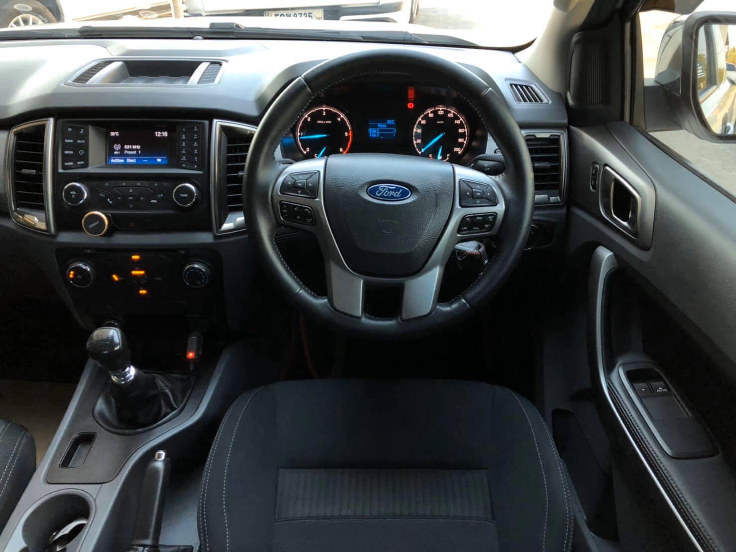 Ford Ranger Hi-Rider (Cab) ปี 2016 สีขาว (รูปที่ 11)