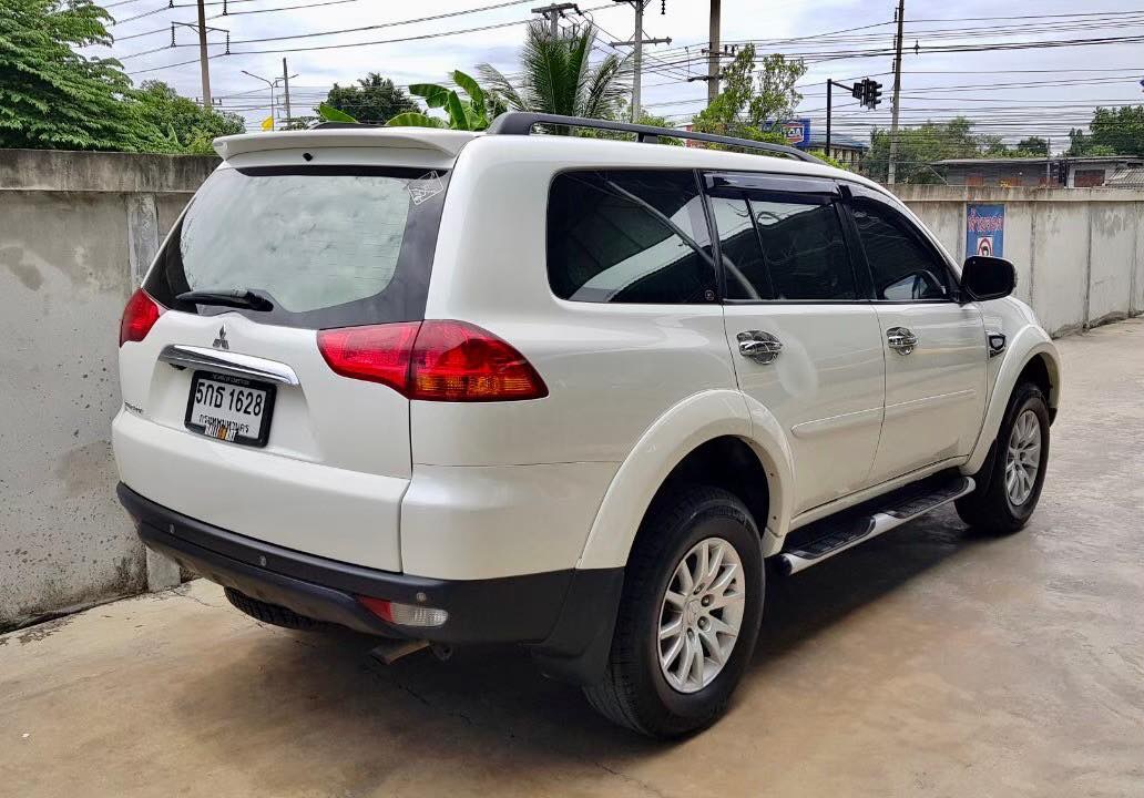 Mitsubishi Pajero Sport ปี 2012 สีขาว (รูปที่ 5)