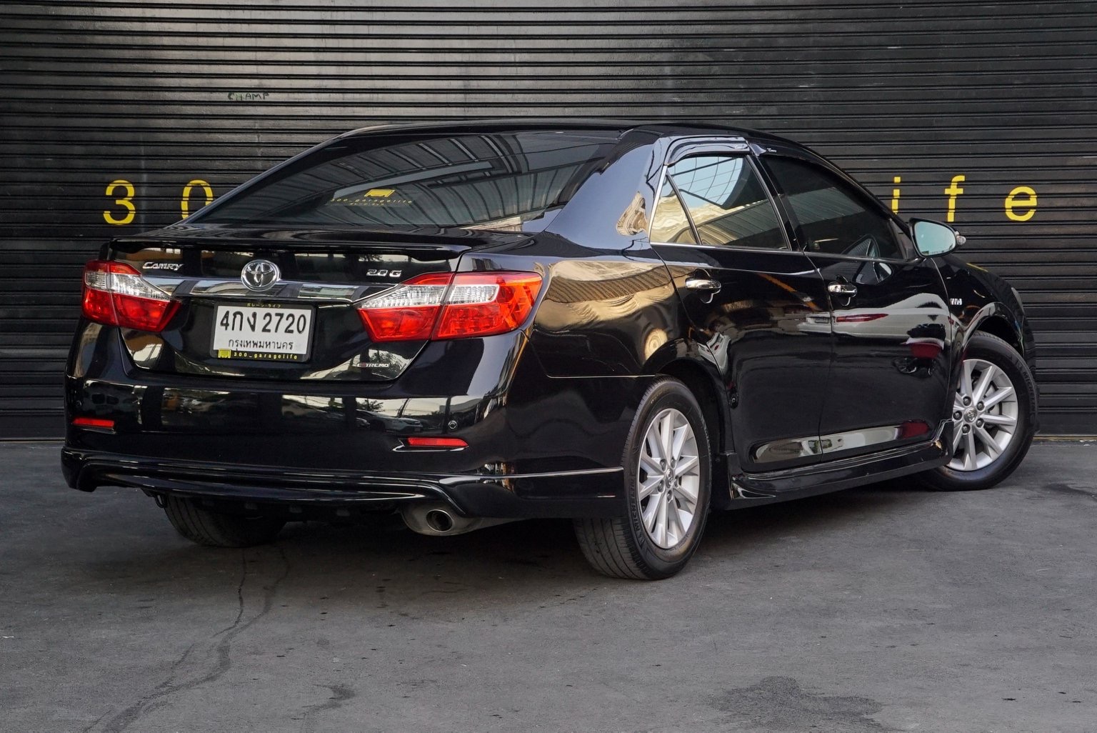 Toyota Camry (XV50) โฉมแรก ปี 2012 สีดำ (รูปที่ 2)