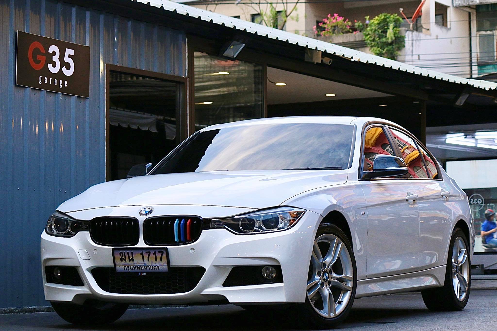 BMW 3 Series Gen6 F30 320i ปี 2013 สีขาว