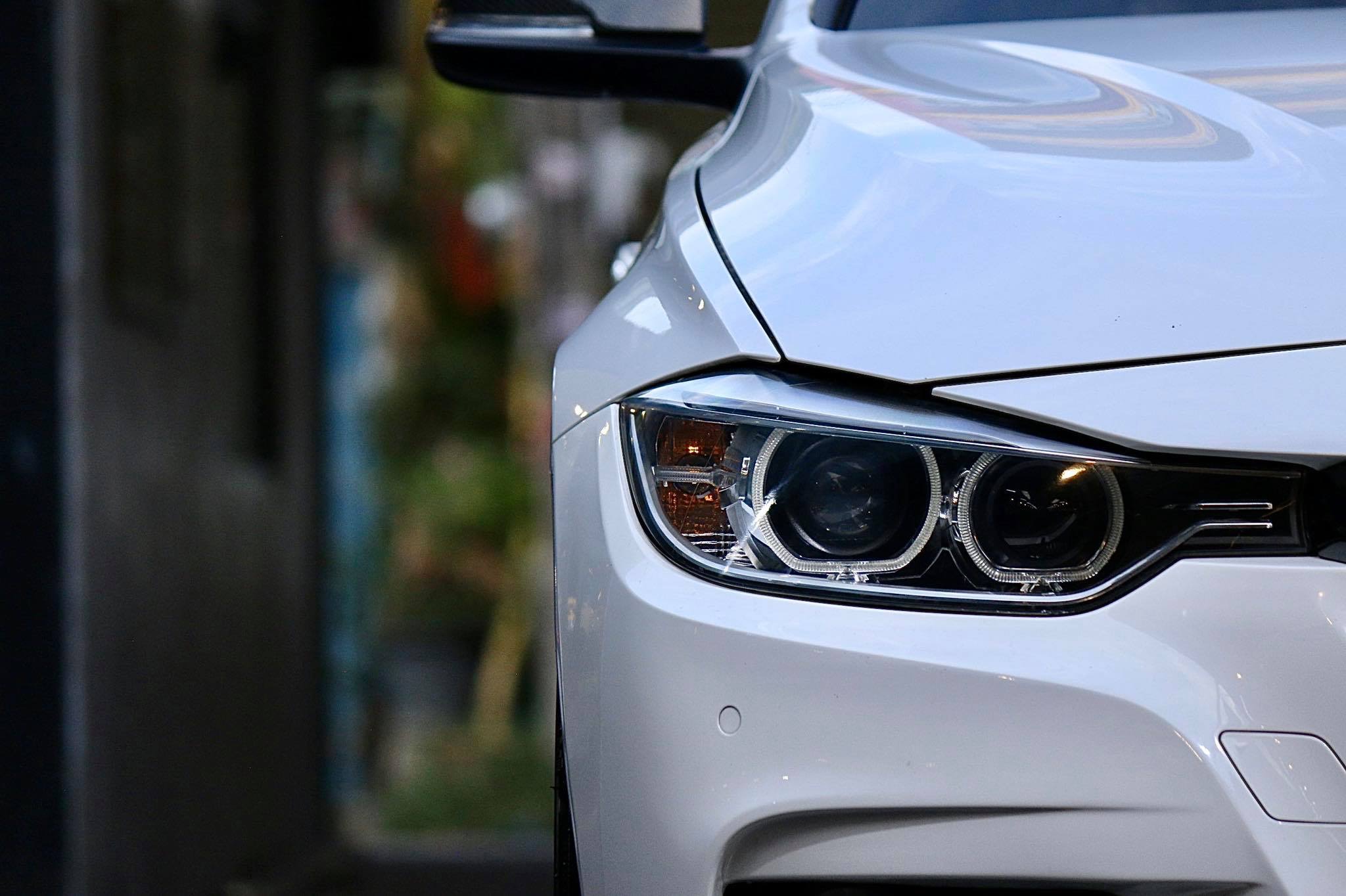 BMW 3 Series Gen6 F30 320i ปี 2013 สีขาว (รูปที่ 5)