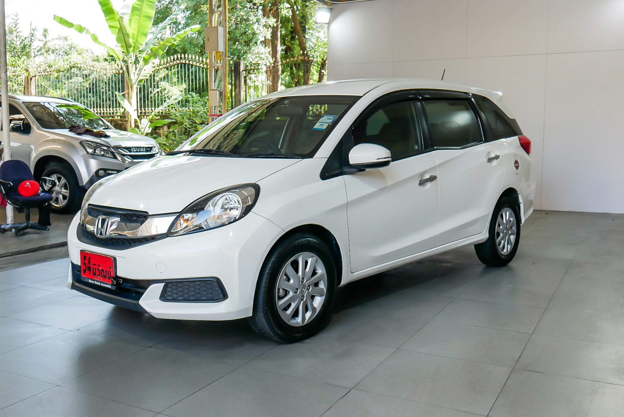 Honda Mobilio ปี 2015 สีขาว (รูปที่ 3)