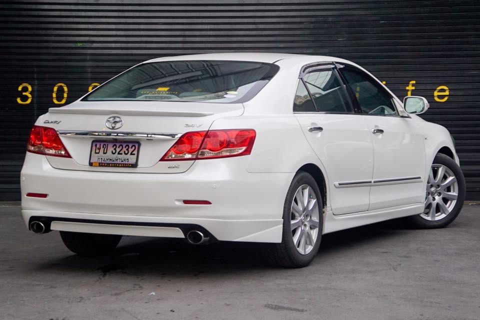 Toyota Camry ปี 2006 สีขาว (รูปที่ 2)