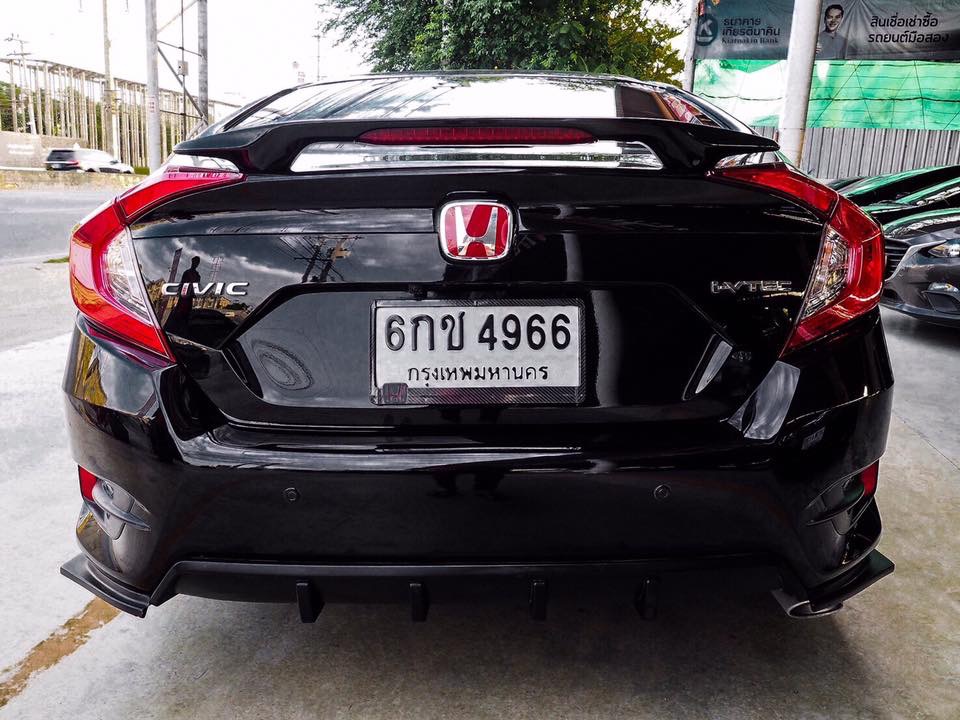 Honda Civic FC Sedan ปี 2017 สีดำ (รูปที่ 2)