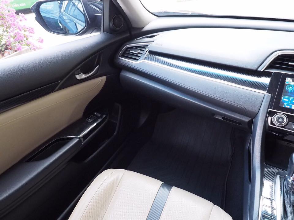 Honda Civic FC Sedan ปี 2017 สีดำ (รูปที่ 12)