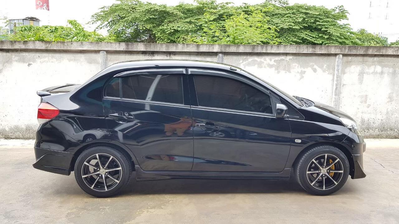Honda Brio Amaze ปี 2012 สีดำ (รูปที่ 7)