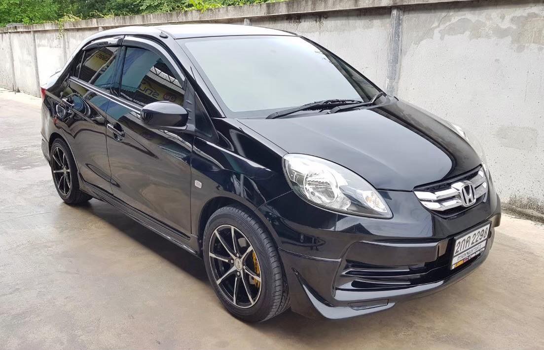 Honda Brio Amaze ปี 2012 สีดำ