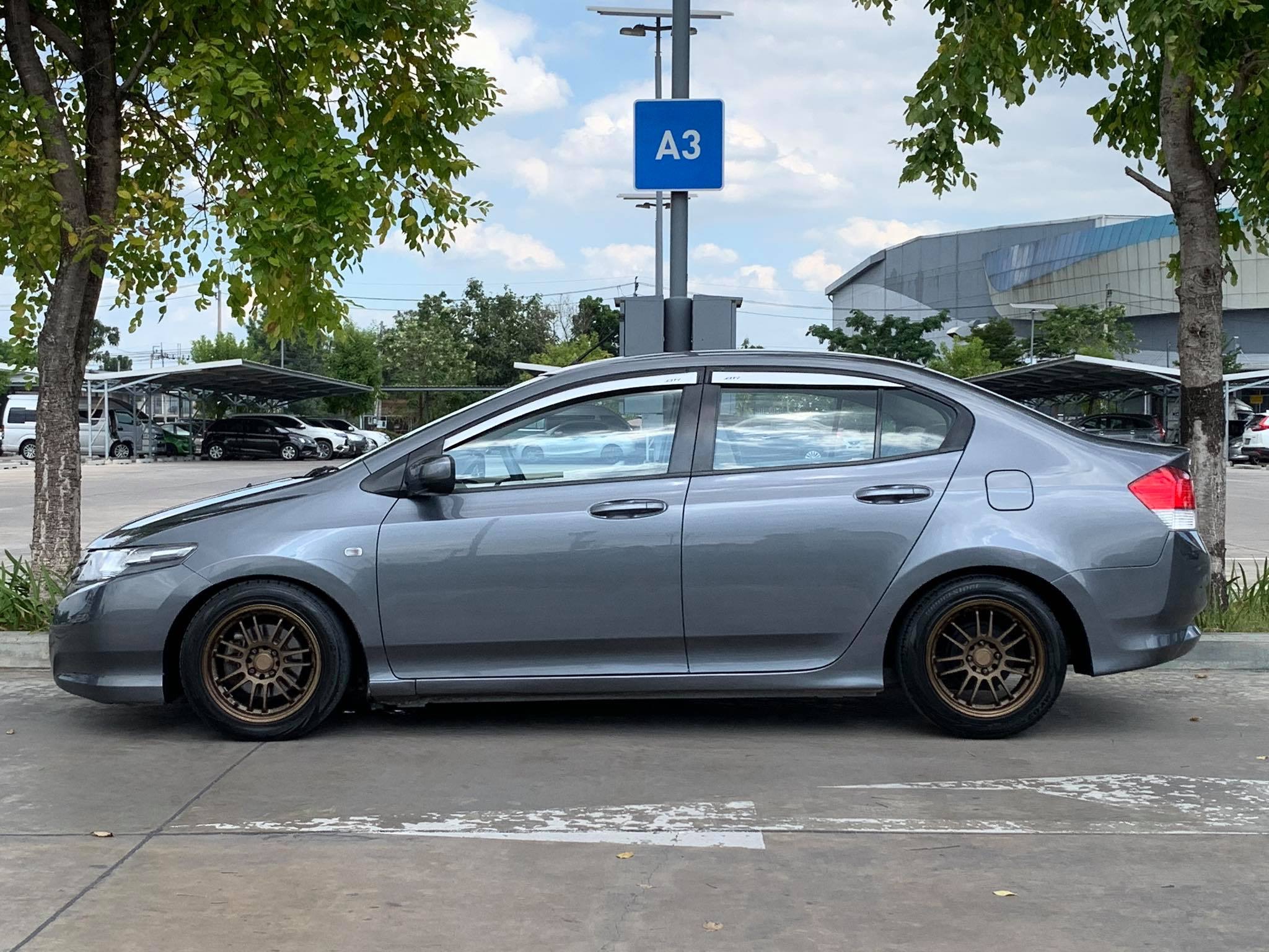 Honda City ปี 2010 สีเทา (รูปที่ 5)