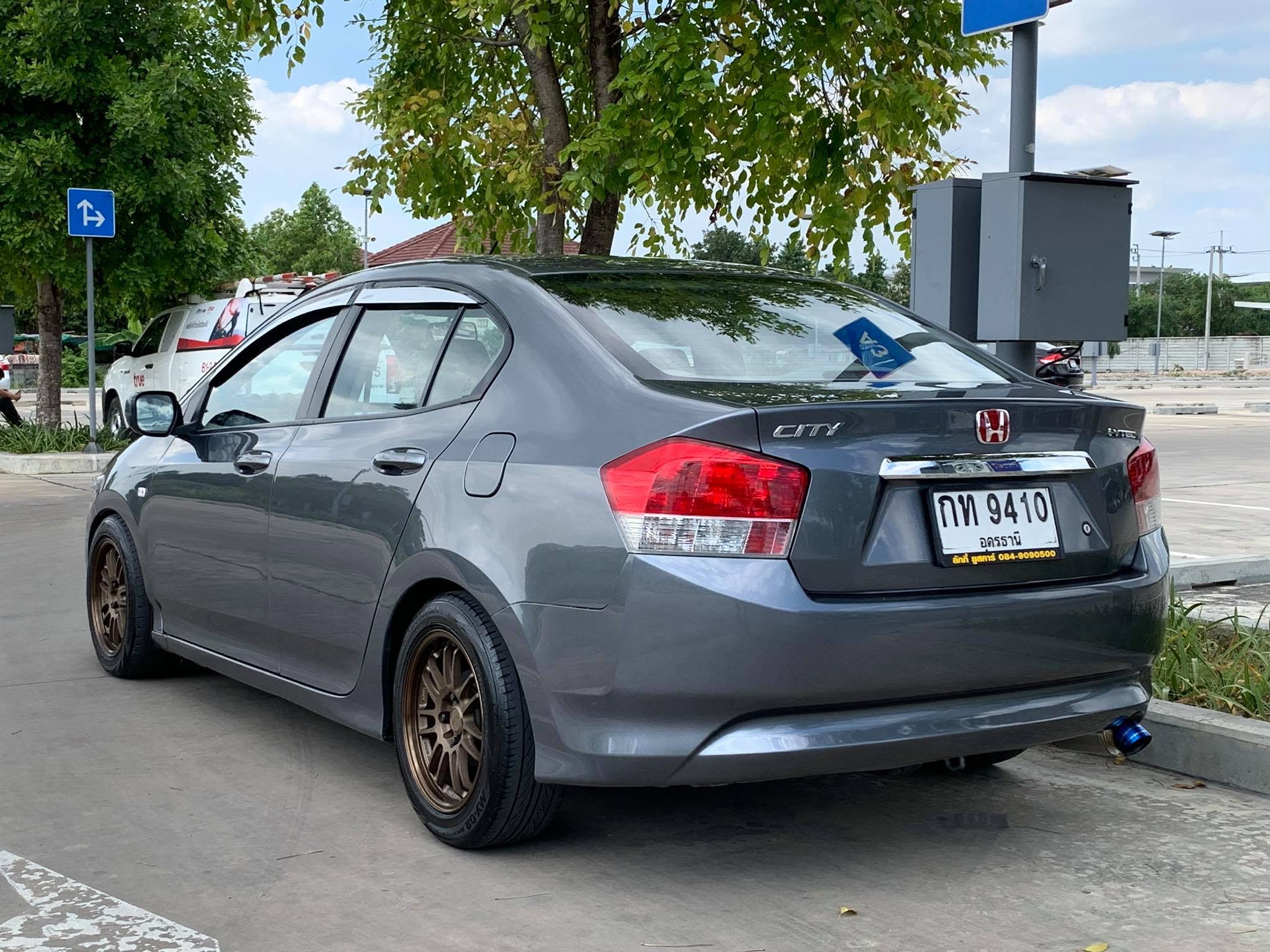 Honda City ปี 2010 สีเทา (รูปที่ 12)