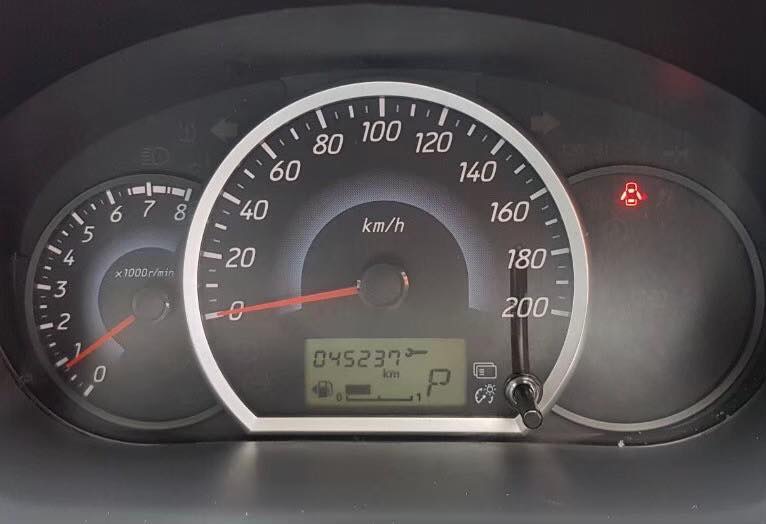 Mitsubishi Mirage ปี 2012 สีเขียว (รูปที่ 13)