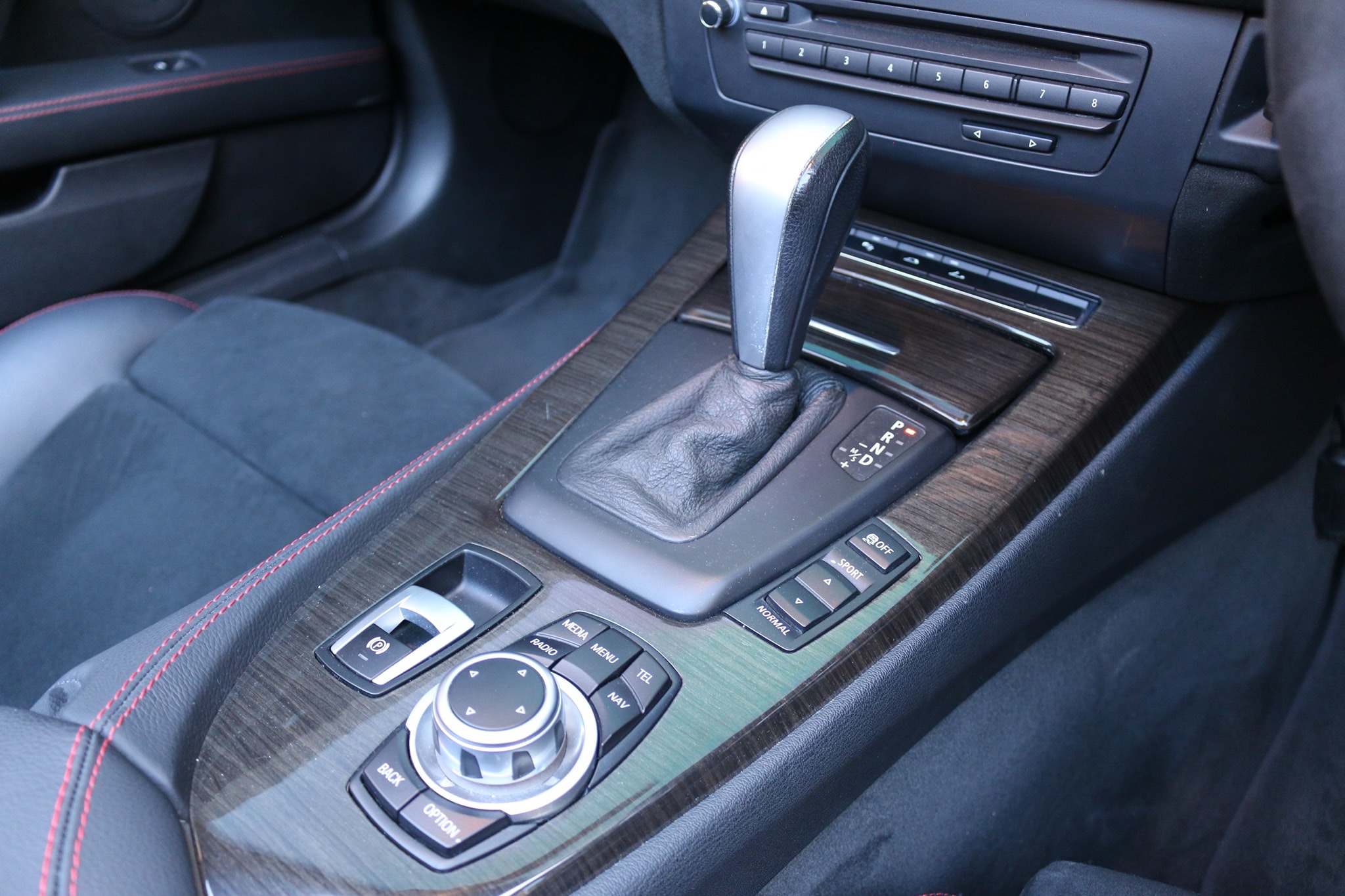 BMW Z4 E89 ปี 2010 สีขาว (รูปที่ 18)