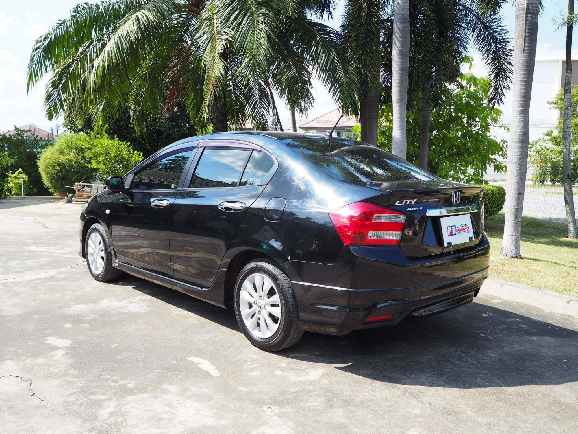 Honda City ปี 2013 สีดำ (รูปที่ 2)
