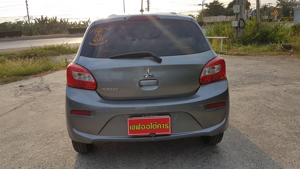 Mitsubishi Mirage ปี 2019 สีเทา (รูปที่ 10)