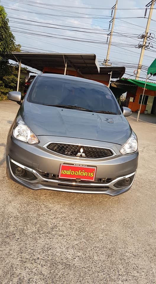 Mitsubishi Mirage ปี 2019 สีเทา