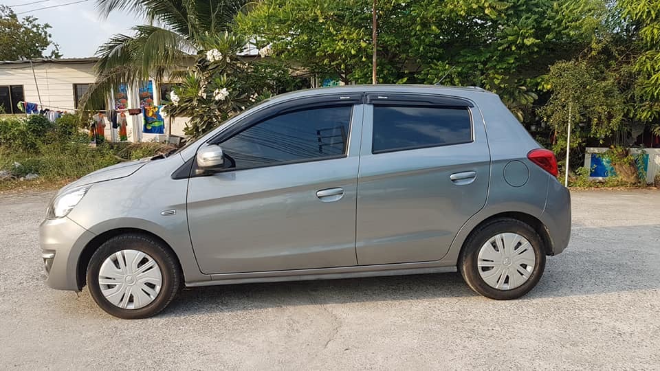 Mitsubishi Mirage ปี 2019 สีเทา (รูปที่ 4)