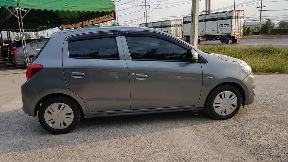Mitsubishi Mirage ปี 2019 สีเทา (รูปที่ 5)