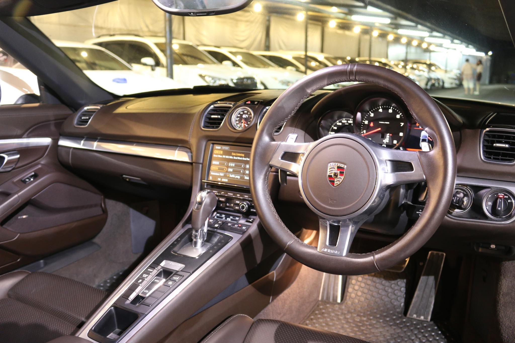 Porsche Boxster (Cayman) 981 ปี 2012 สีขาว (รูปที่ 10)