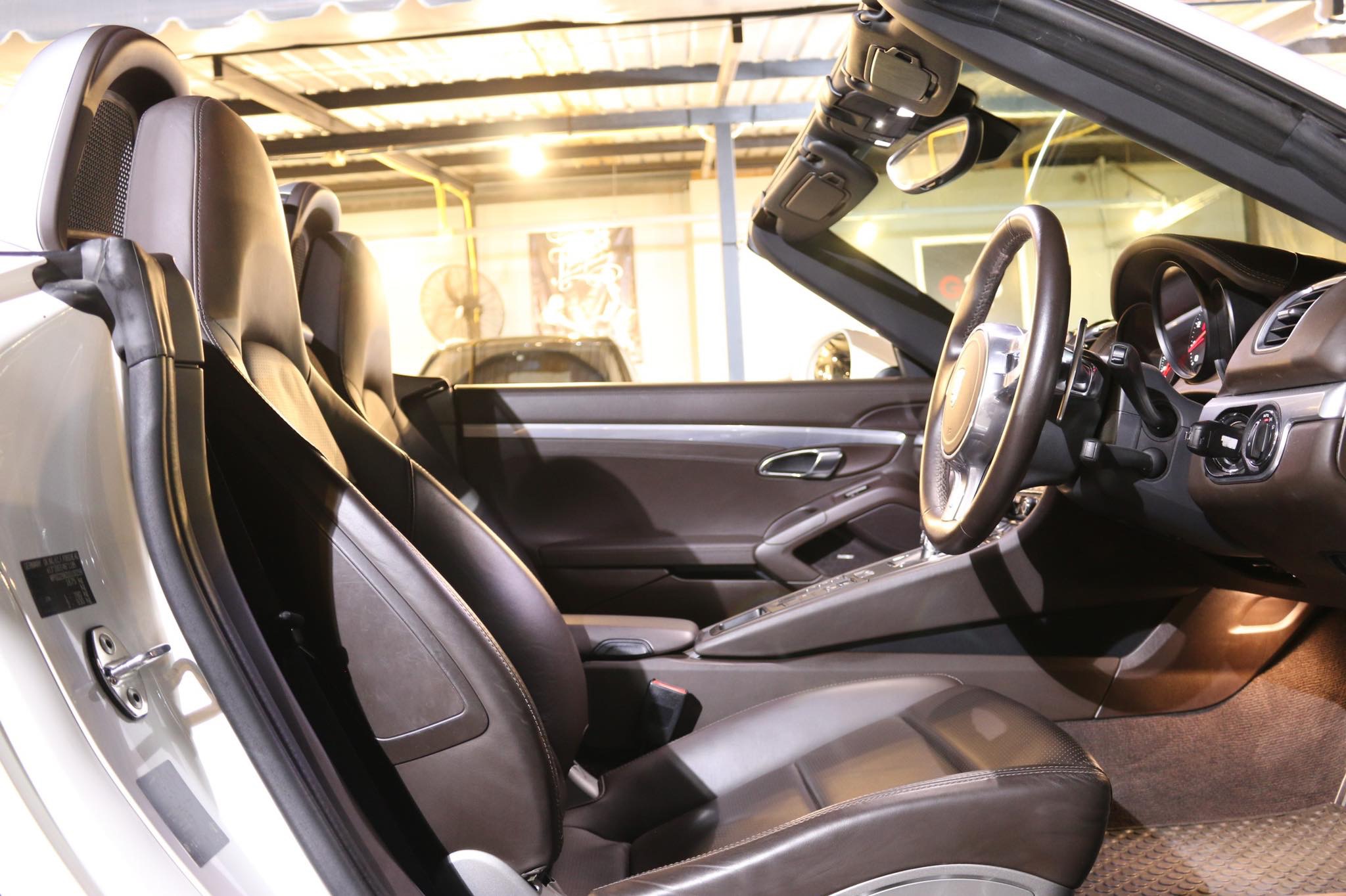 Porsche Boxster (Cayman) 981 ปี 2012 สีขาว (รูปที่ 12)
