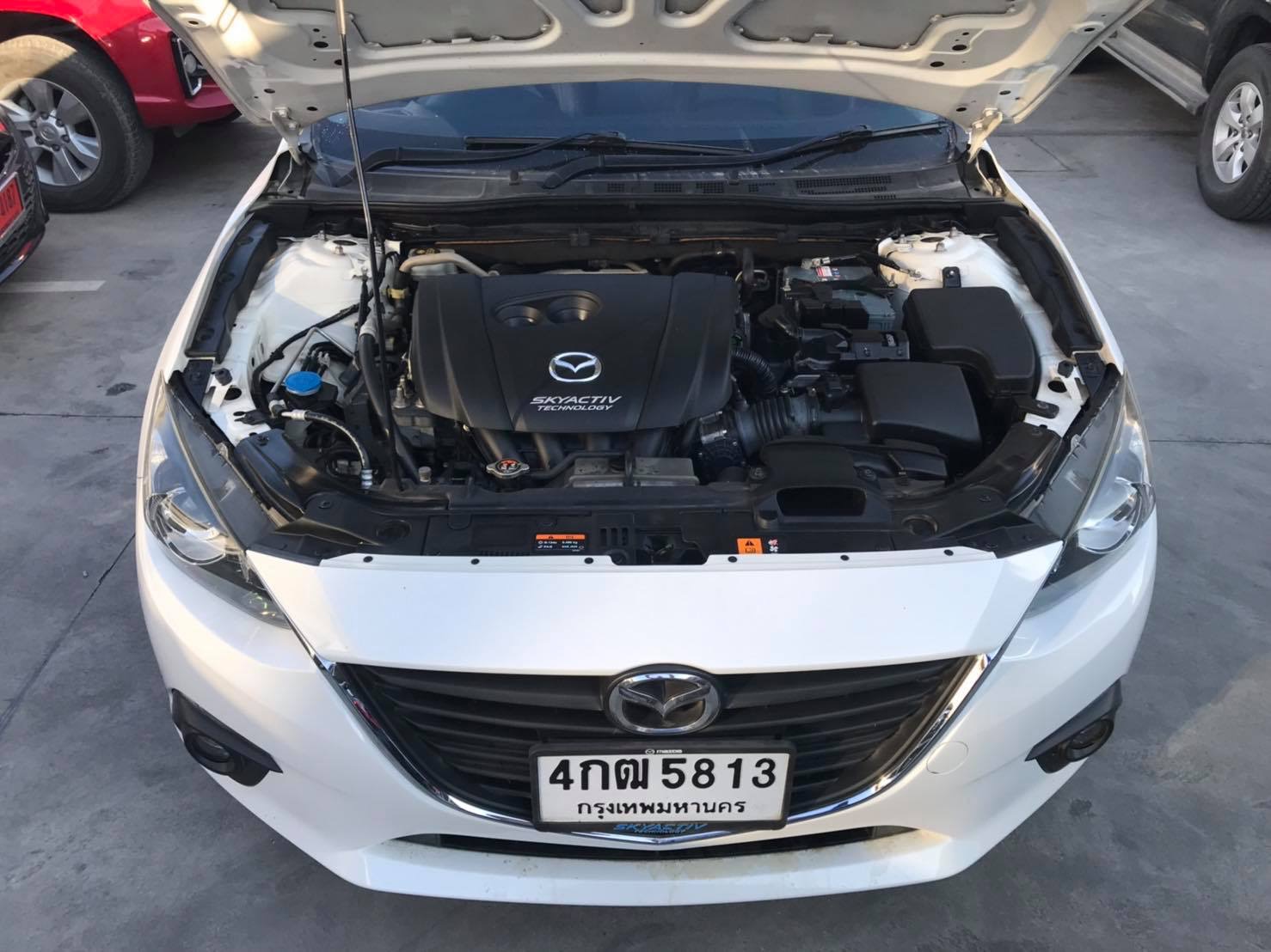 Mazda 3 Hatchback ปี 2014 สีขาว (รูปที่ 4)