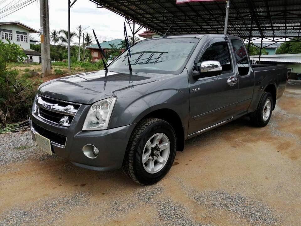 Isuzu D-Max Space Cab ปี 2010 สีเทา