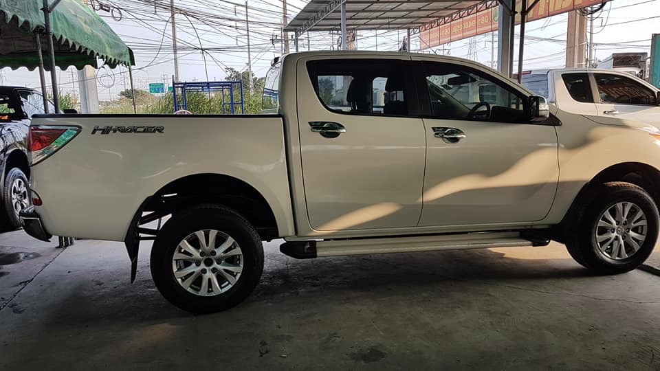 Mazda BT-50 PRO Double Cab (4 ประตู) ปี 2013 สีขาว (รูปที่ 2)