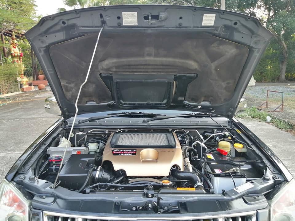 Isuzu MU-7 ปี 2007 สีดำ (รูปที่ 12)