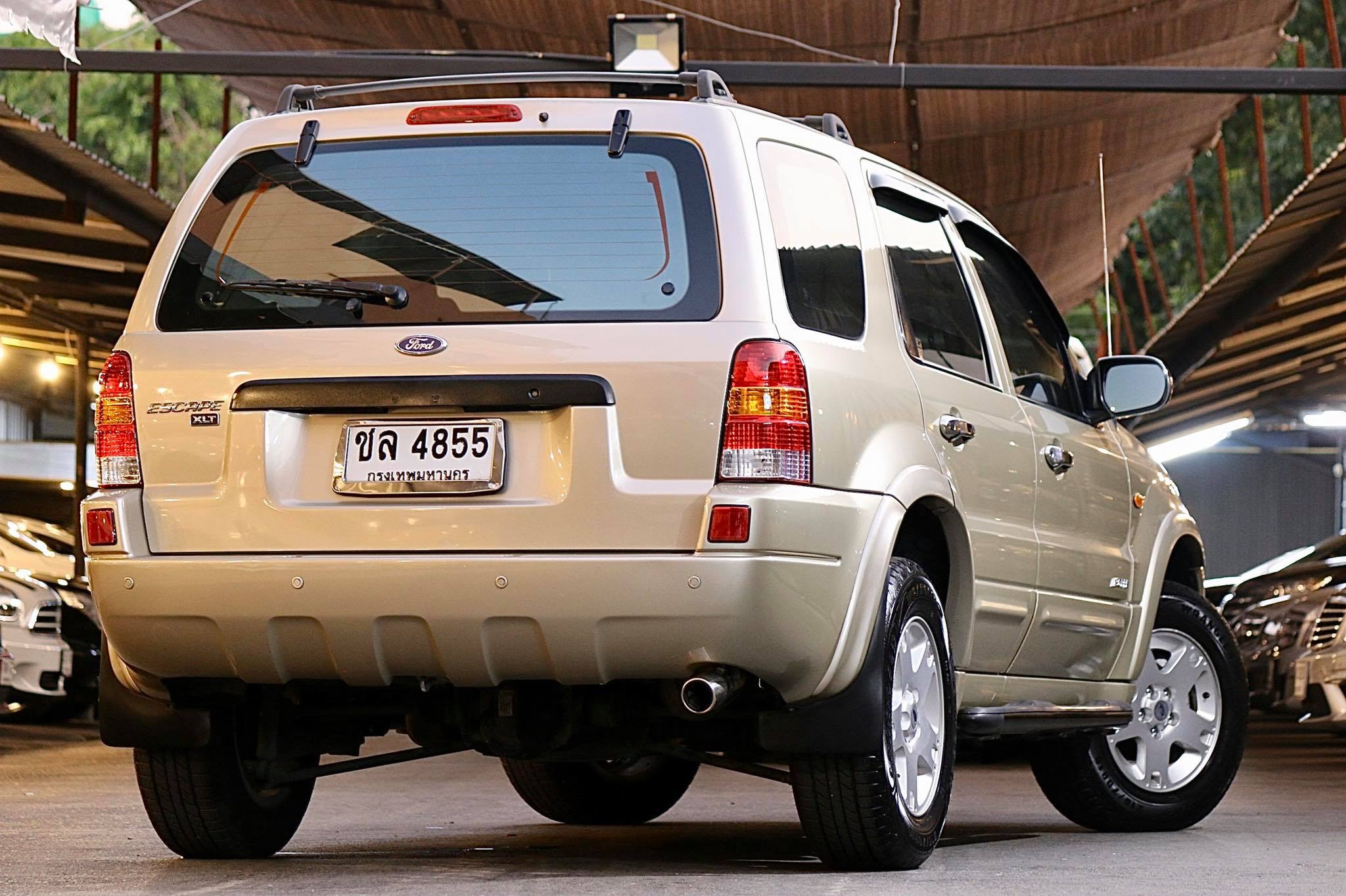 Ford Escape ปี 2004 สีทอง (รูปที่ 5)