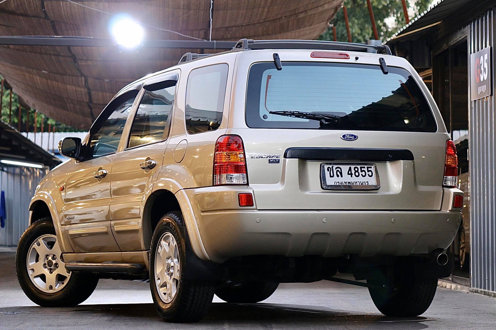 Ford Escape ปี 2004 สีทอง (รูปที่ 6)