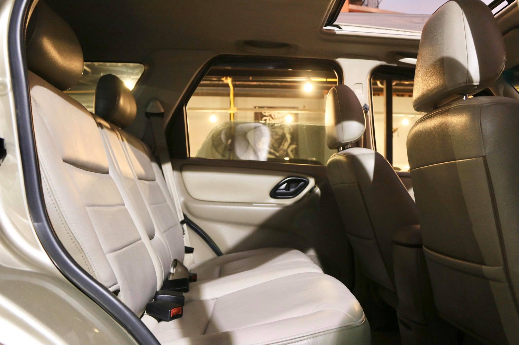 Ford Escape ปี 2004 สีทอง (รูปที่ 14)