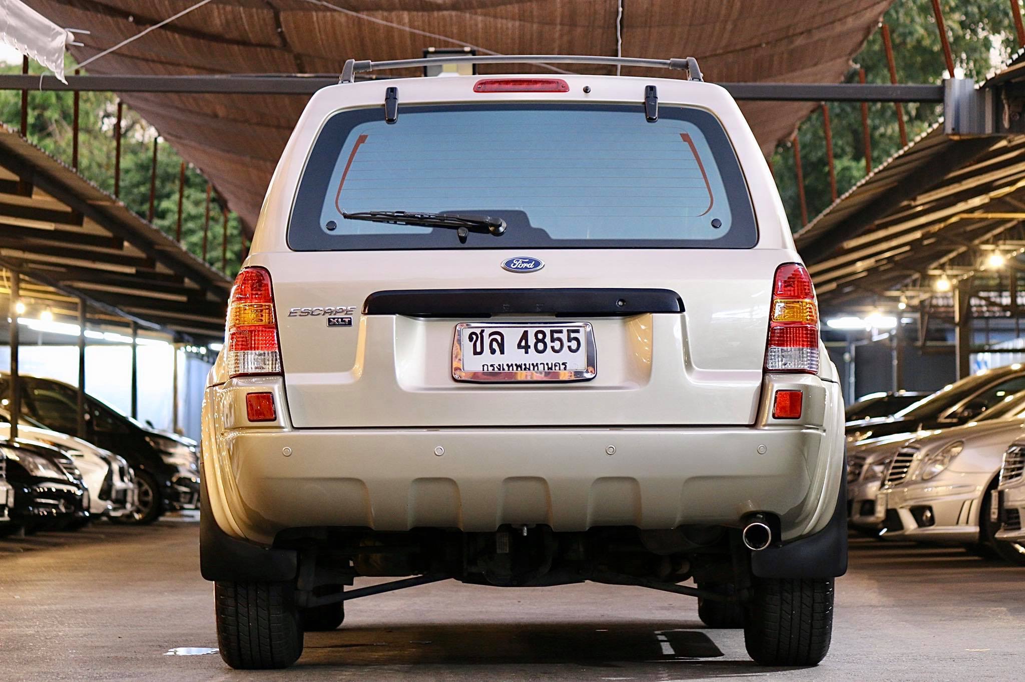 Ford Escape ปี 2004 สีทอง (รูปที่ 4)