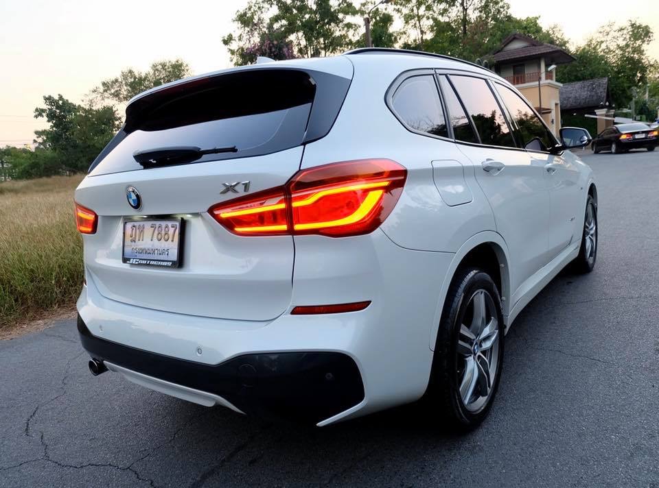 BMW X1 F48 ปี 2017 สีขาว (รูปที่ 5)