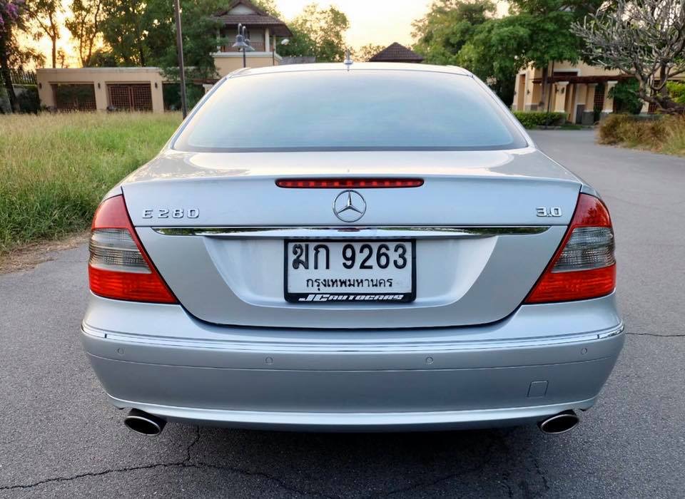 Mercedes-Benz E-Class W211 E280 ปี 2007 สีเงิน (รูปที่ 7)