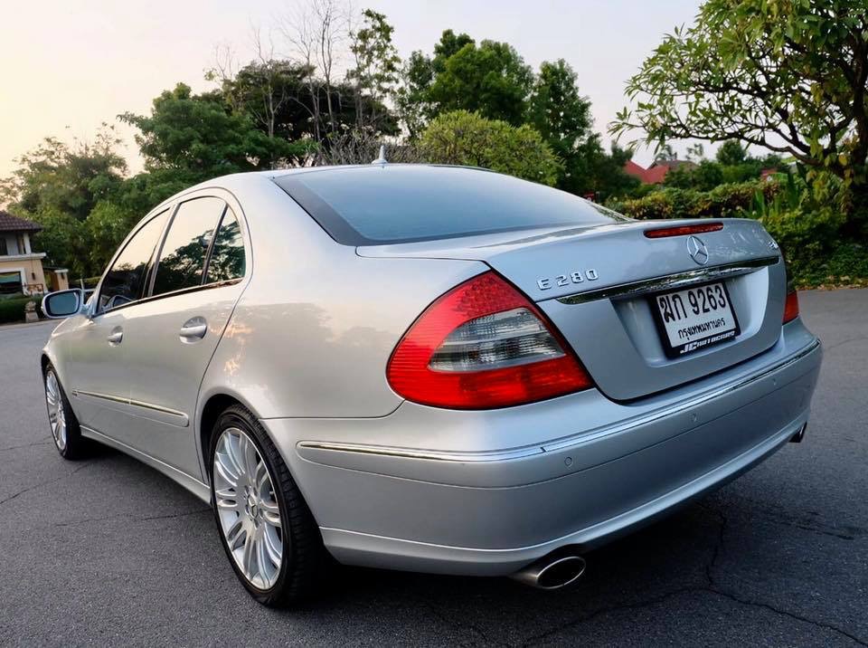Mercedes-Benz E-Class W211 E280 ปี 2007 สีเงิน (รูปที่ 5)