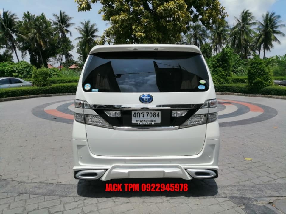 Toyota Vellfire ปี 2009 สีขาว