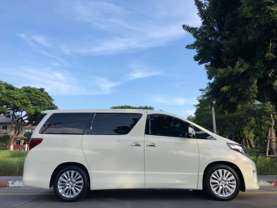 Toyota Alphard ปี 2013 สีขาว (รูปที่ 8)