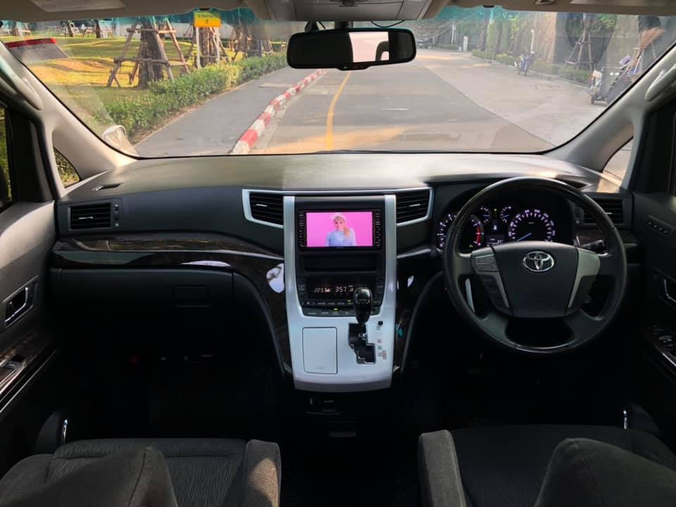 Toyota Alphard ปี 2013 สีขาว (รูปที่ 5)