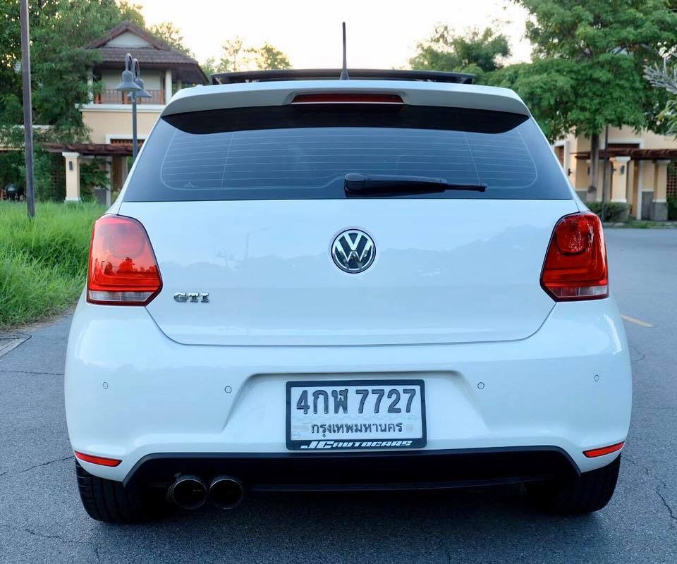 Volkswagen Polo ปี 2014 สีขาว (รูปที่ 7)