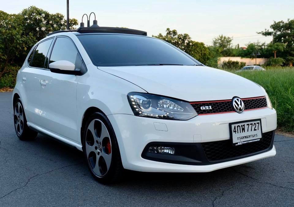 Volkswagen Polo ปี 2014 สีขาว