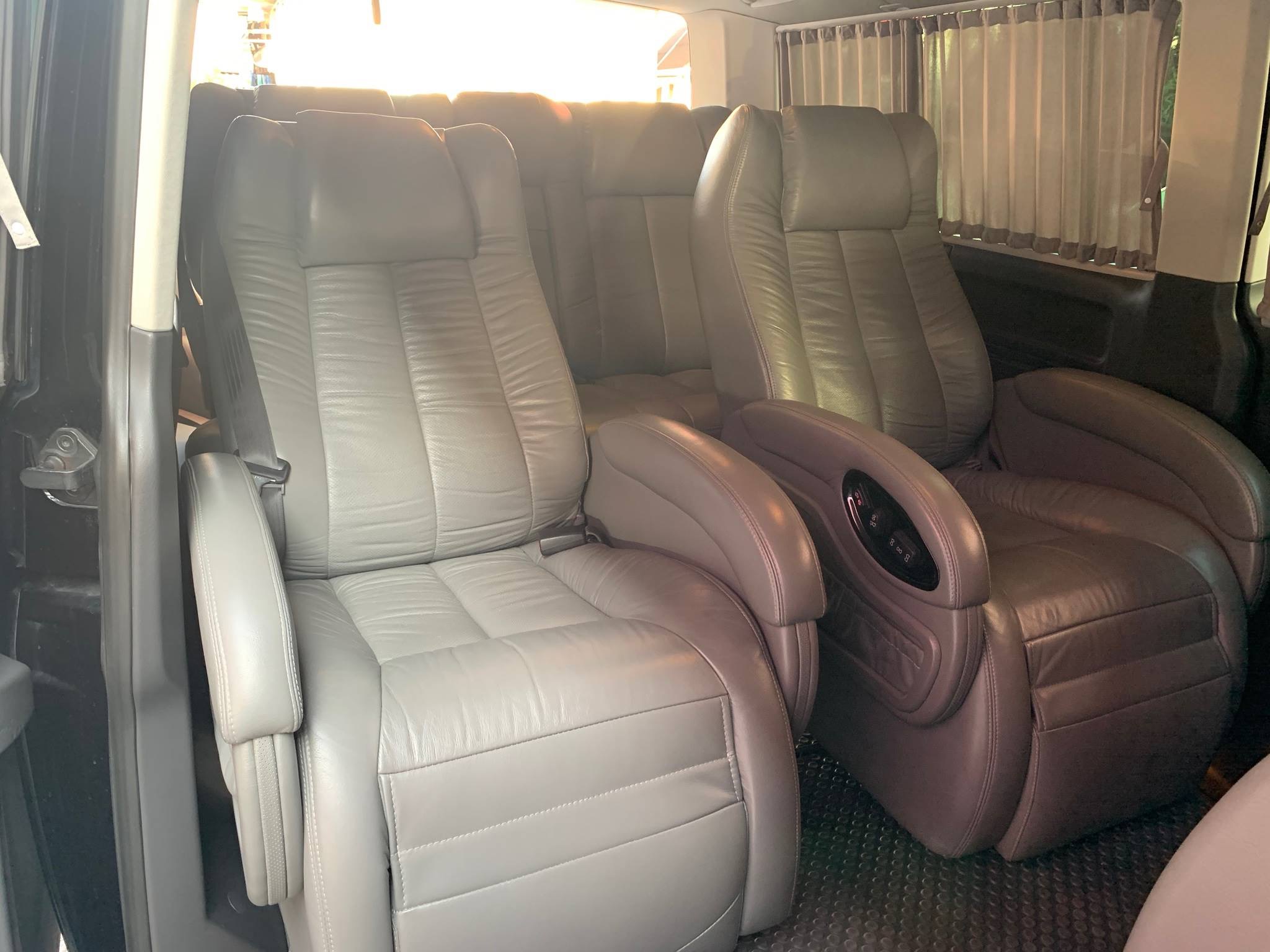 Volkswagen Transporter (Caravelle) Caravelle ปี 2013 สีดำ (รูปที่ 10)